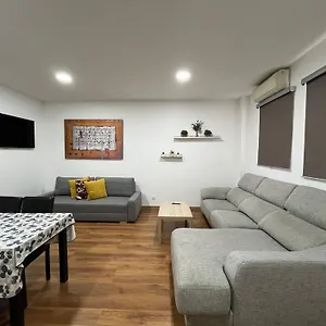 Apartamento Hello Canillas, Madri